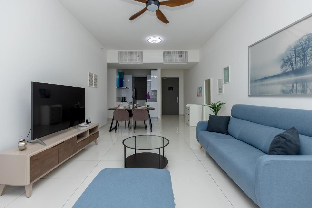Beacon Executive Suite Penang George Town Exterior foto