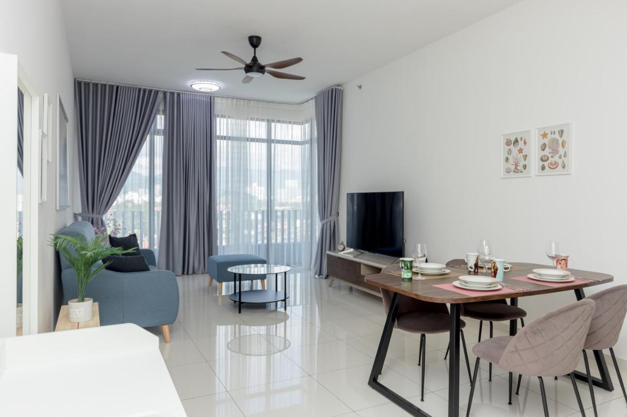 Beacon Executive Suite Penang George Town Exterior foto