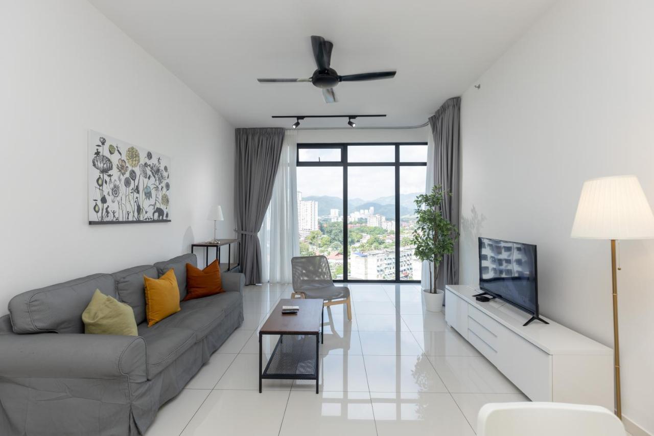 Beacon Executive Suite Penang George Town Exterior foto